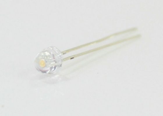 Flange Wide Viewing Angle Type White Indicator LED 4.80mm 80 Deg Viewing Angle